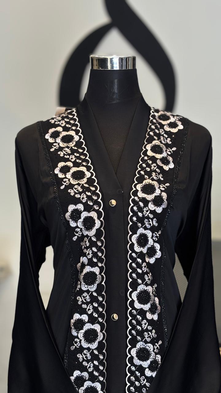 WhatsApp Image 2025-11-12 at 6.21.48 PM (1)